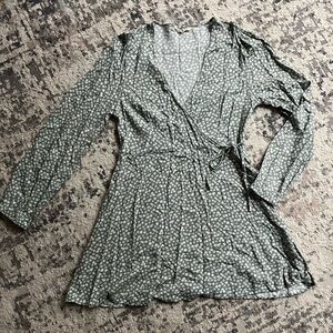 La Hearts Green Floral Long Sleeve Dress